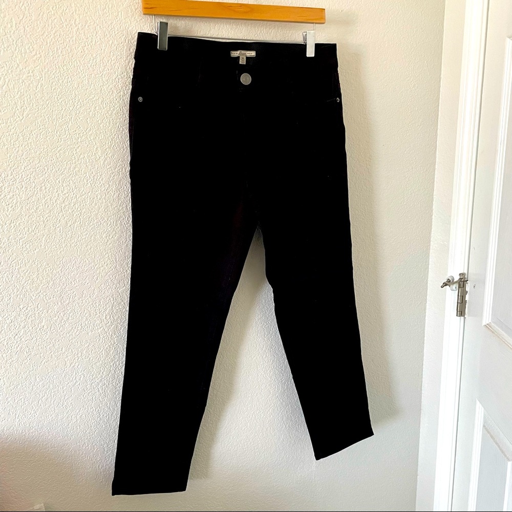 G.H. Bass & Co. Skinny Black Pants